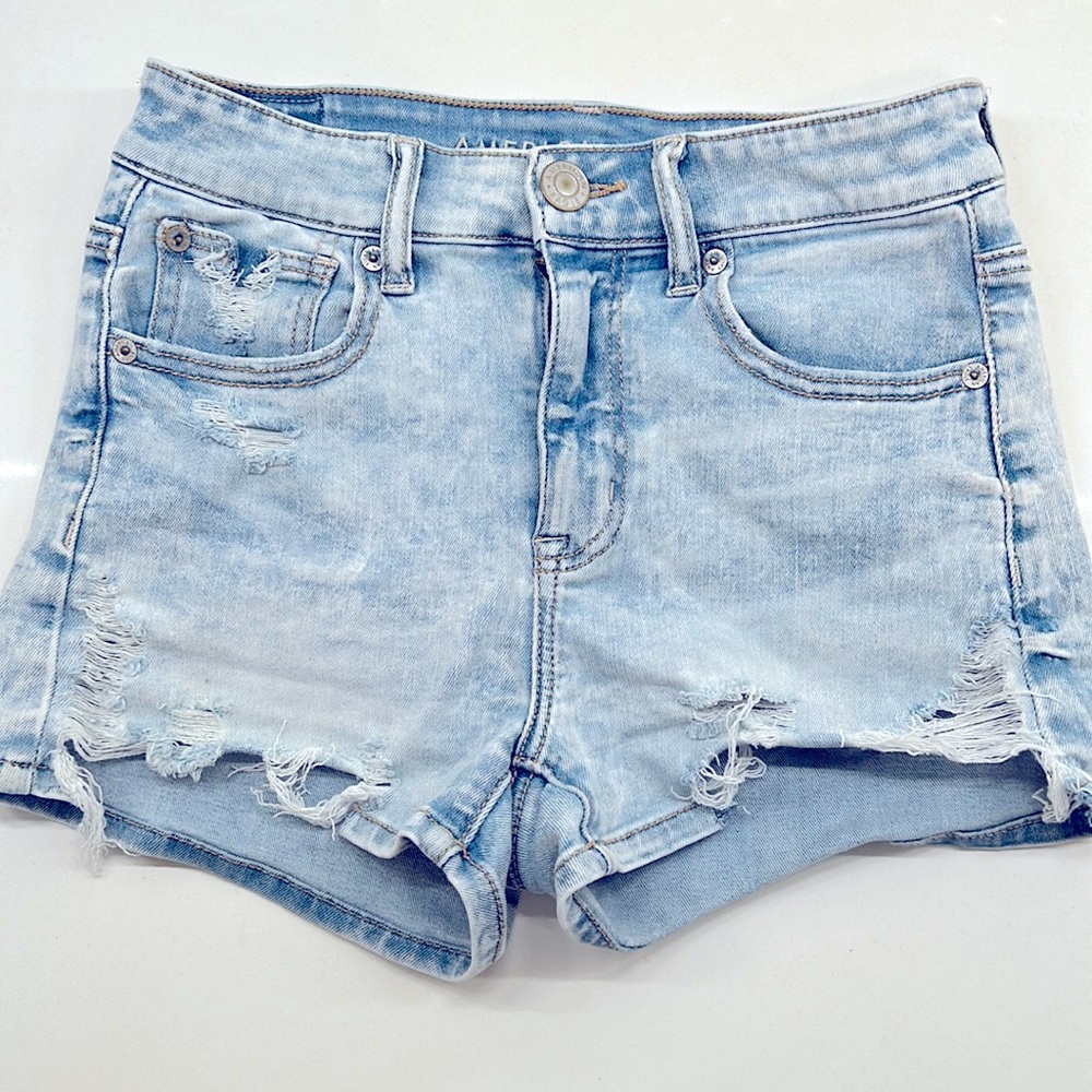 American Eagle light wash distressed denim shorts